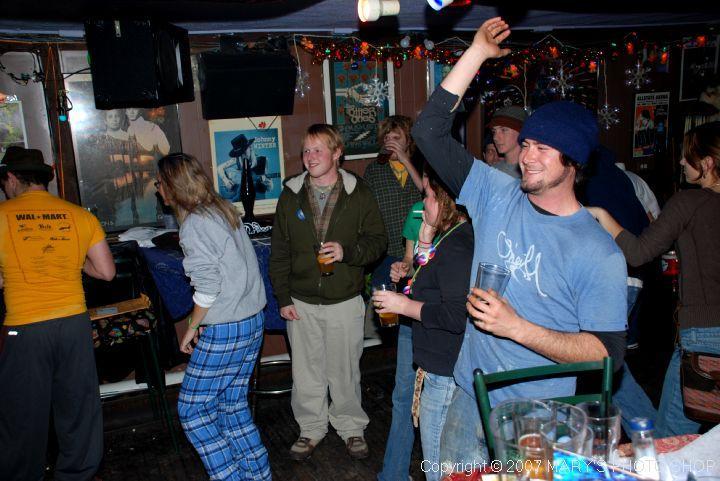 Down Lo Band (176)